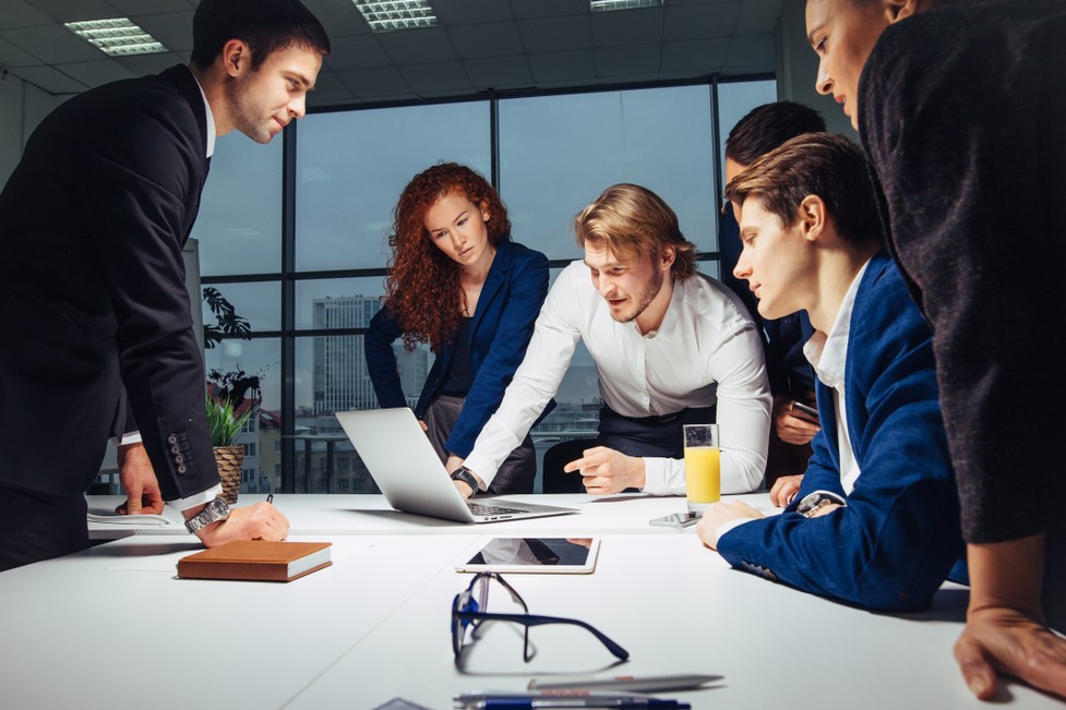 Офлайн екипна работа